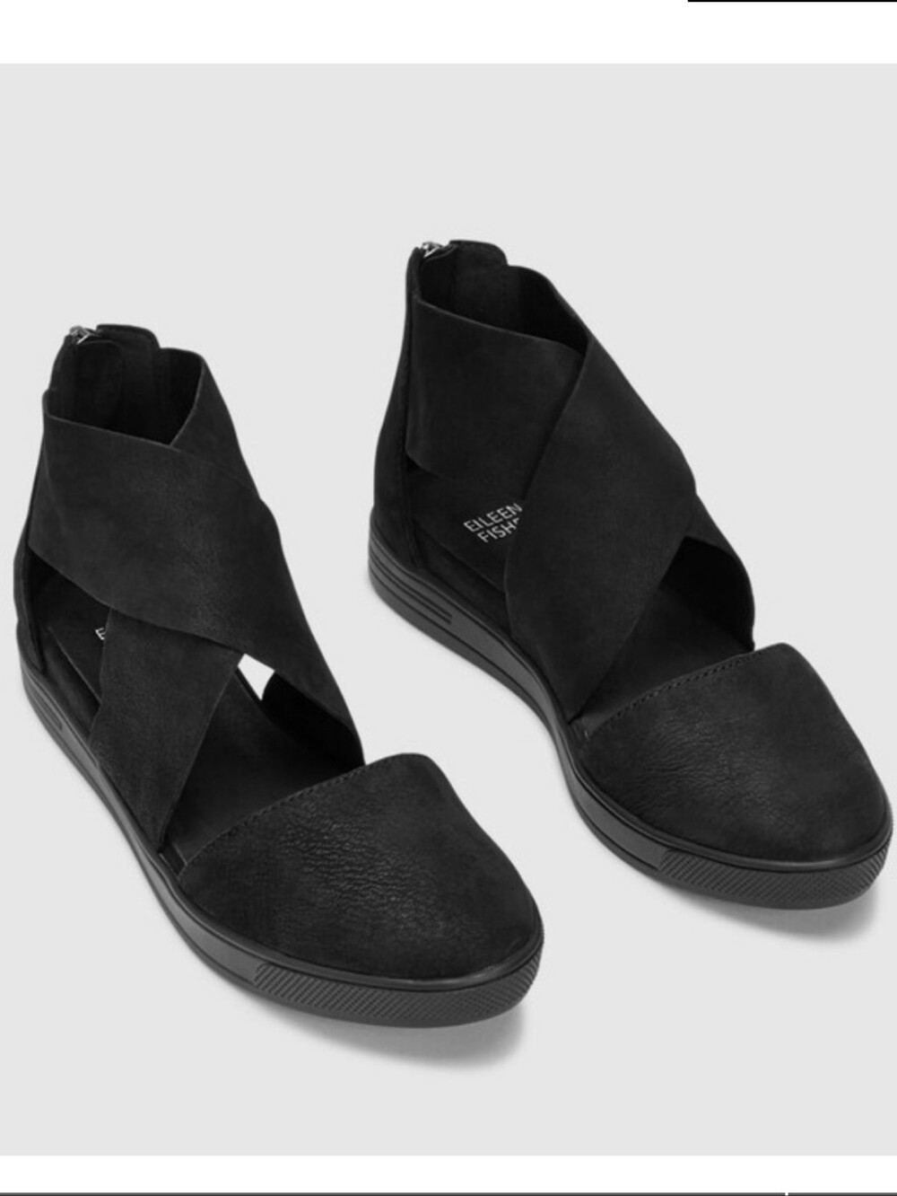Eileen Fisher Carver Tumbled Black Nubuk Crossband Closed-Toe Sandals 8.5